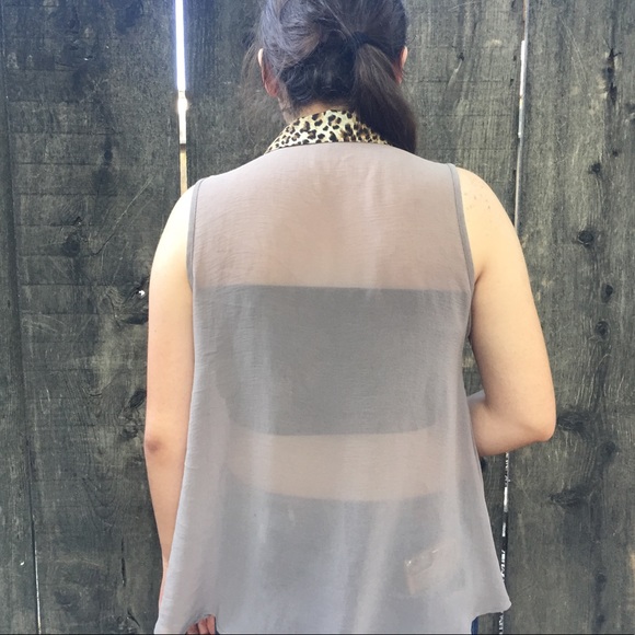 Free with any purchase - Picture 4 of 4